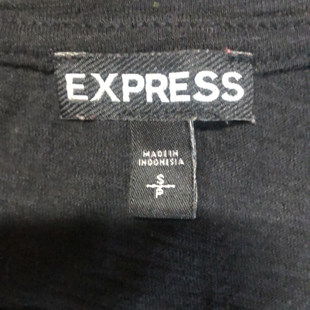 Express T-shirt - Picture 2 of 5